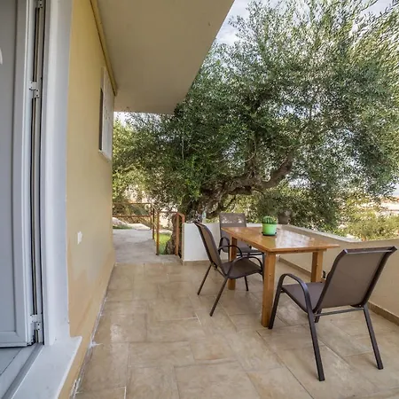 Eleni - 500m From Center, By Zantewize